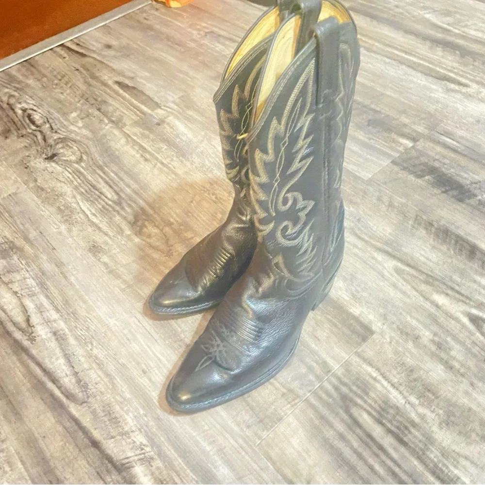 Vintage Dan Post El Paso Black Embroidered Western Cowboy Boots